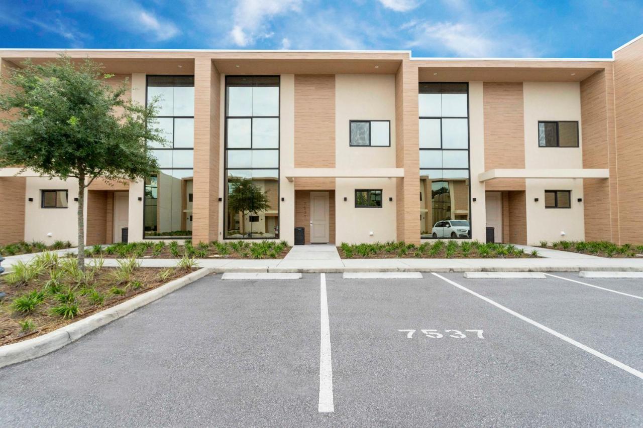 Casa vacanze Stunning 4 Bd Close To @ Magic Village 7537